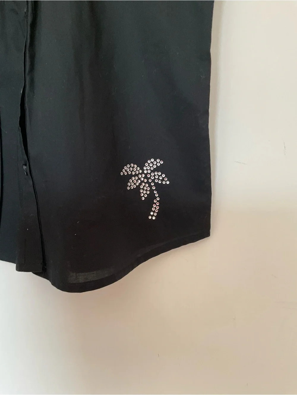 Gymboree Girls Black Short-Sleeve Button Front Top with Embellished Palm